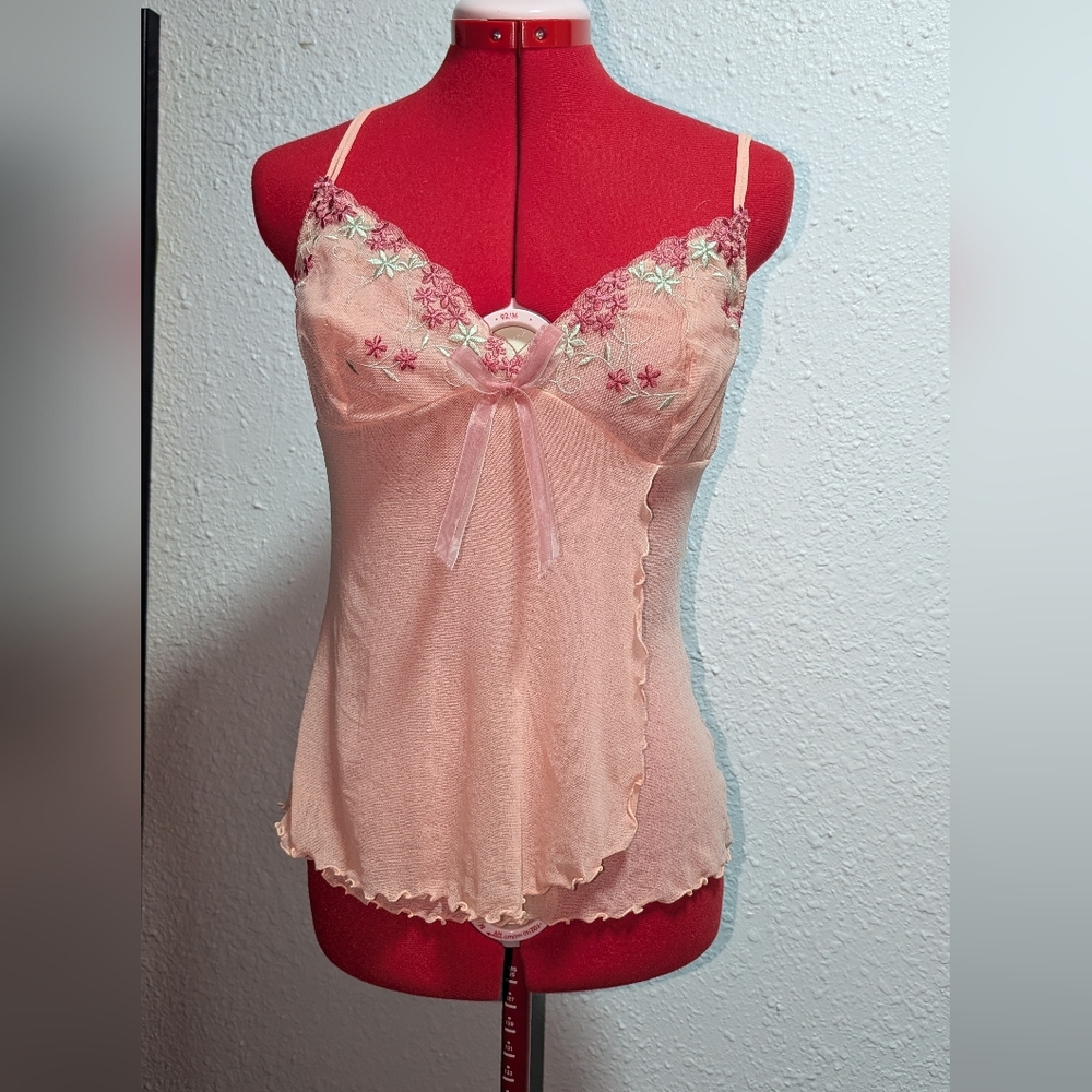 Elegant Floral Embroidered Lace Chemise, P2P 14in